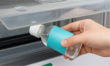 自販機やショーケースから飲料や備品を取得