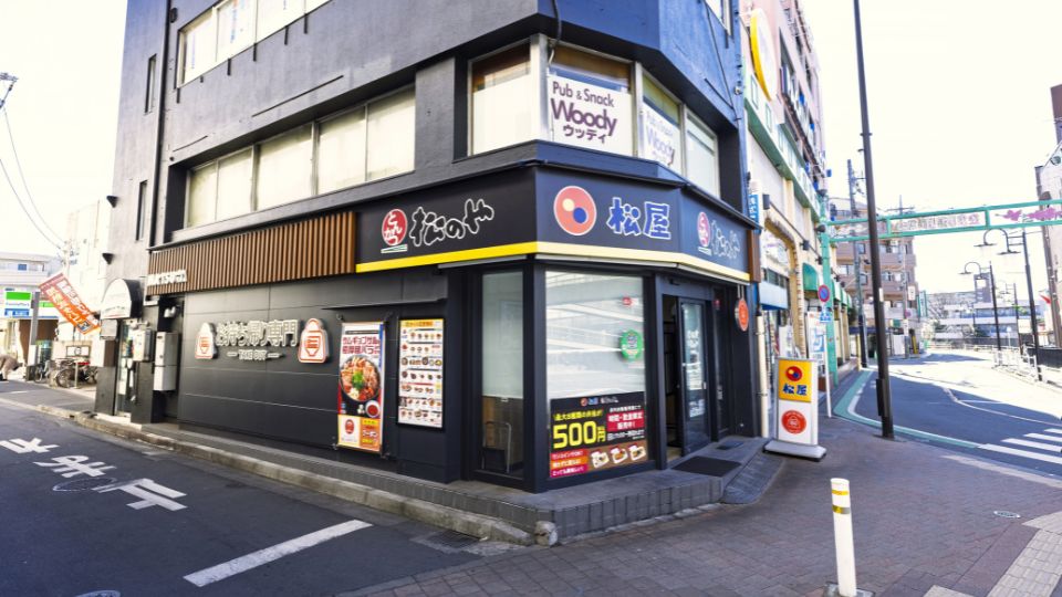 株式会社松屋フーズ様の物販機設置事例