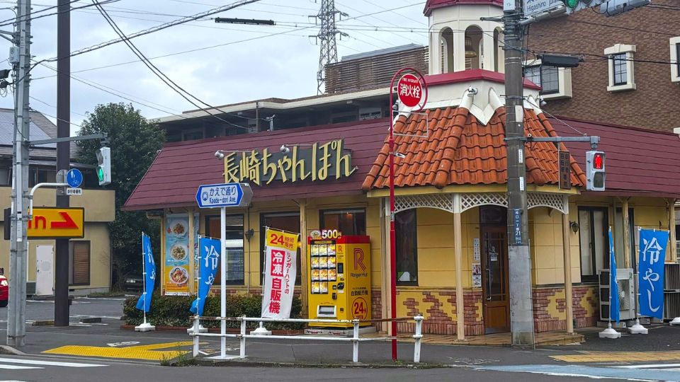 株式会社リンガーハット様の物販機設置事例