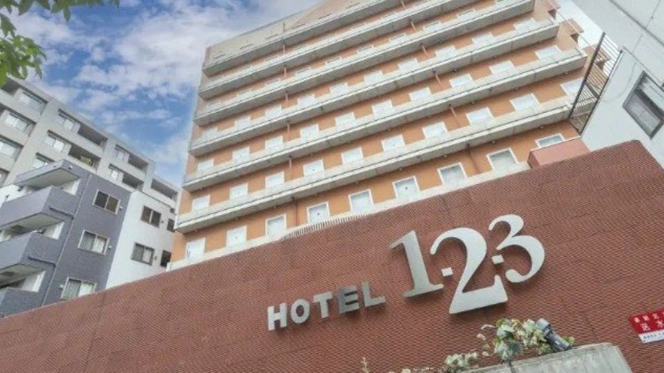 ホテル1-2-3高崎様の物販機設置事例