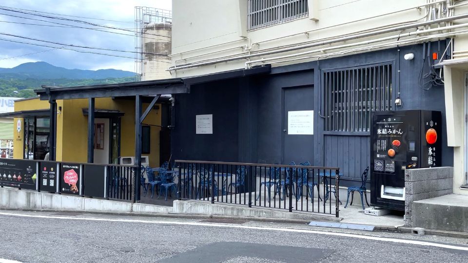 共同冷蔵株式会社（小田原ひととせの雪）様の物販機設置事例